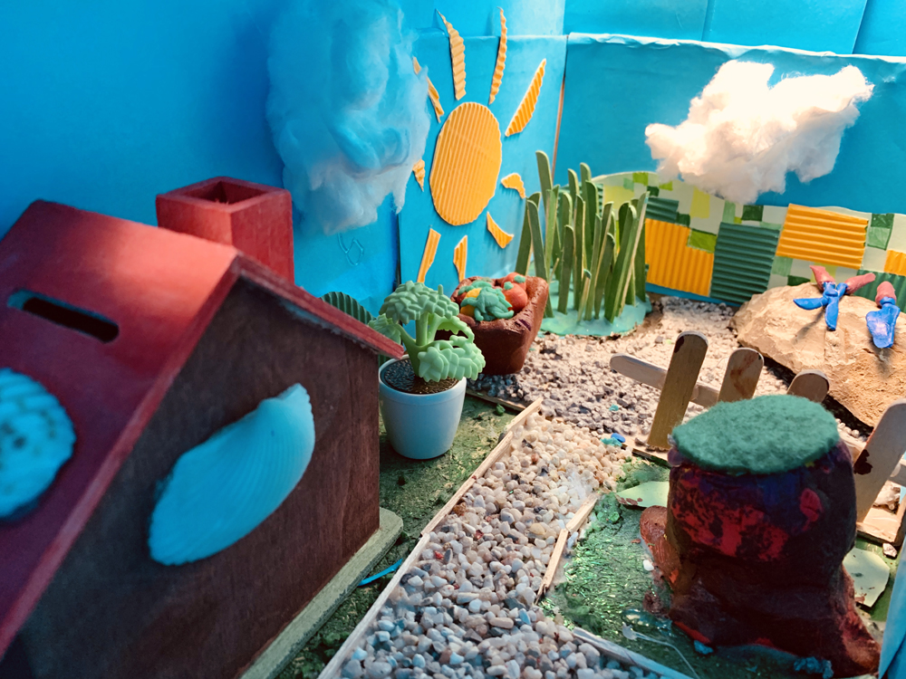 Praca uczniów klas piątych podczas kwarantanny