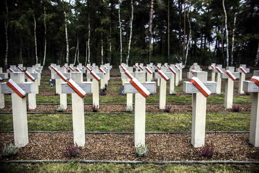 Akcja „ Zapal znicz na polskiej mogile” 2020