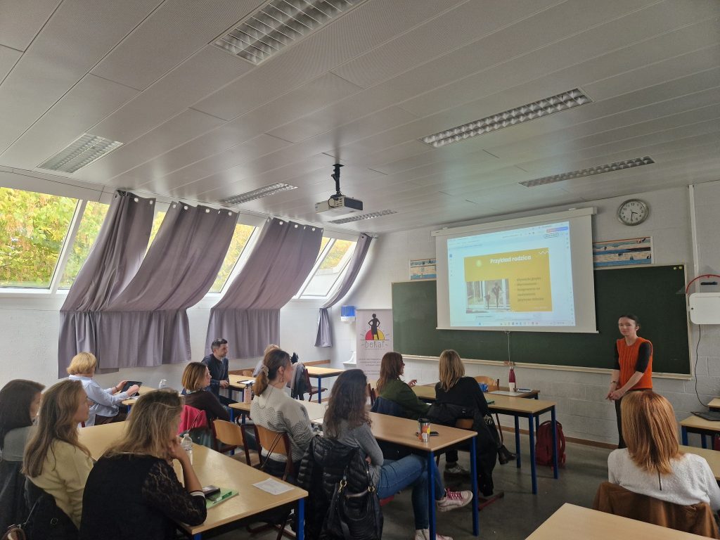 Rodzice w akcji: wspieranie języka rodzinnego i dwujęzyczności w praktyce.