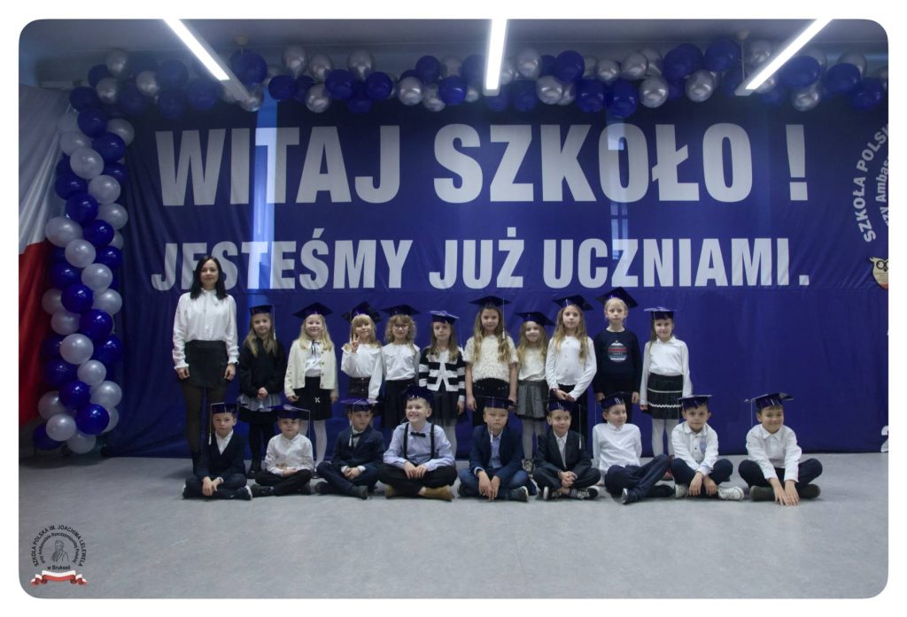 Oficjalnie uczniowie – Pasowanie na Pierwszoklasistów 📚