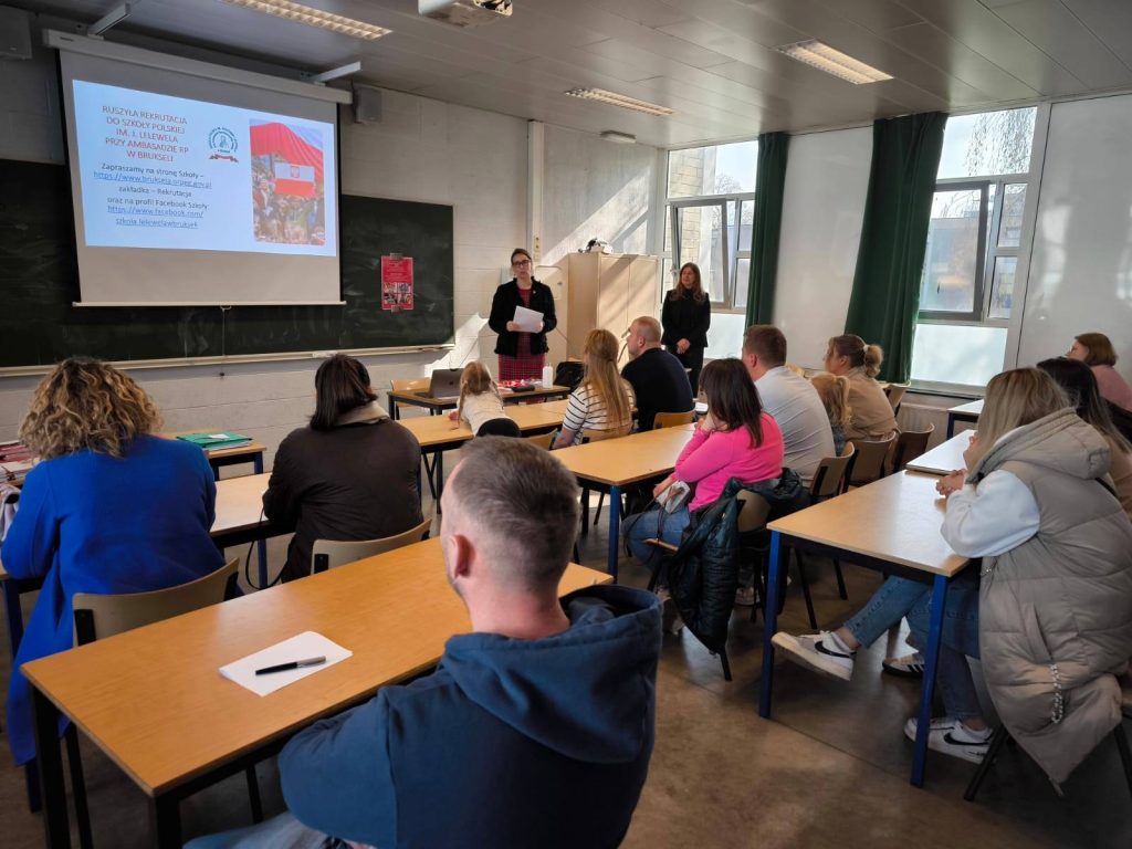 📚 Pierwsze spotkanie za nami – dziękujemy za obecność i do zobaczenia w czerwcu! 😊