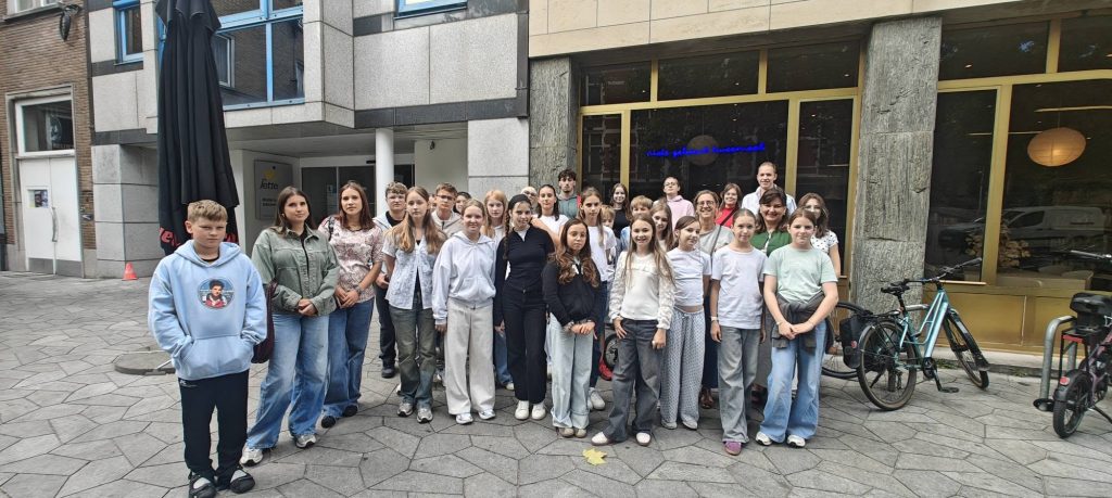Czy współczesność ma swoje widma? „Dziady” w Bibliotece Jette
